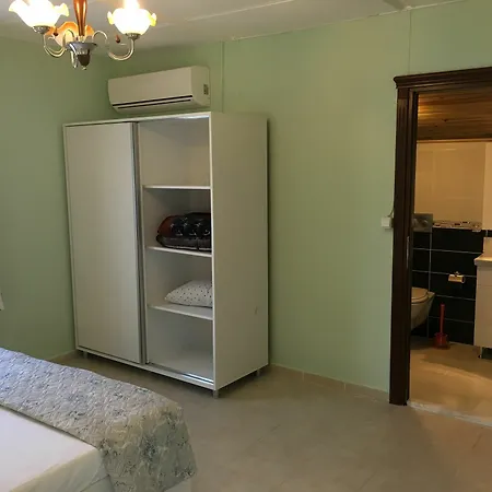 Apartment Limon *