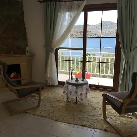 Limon Apartment